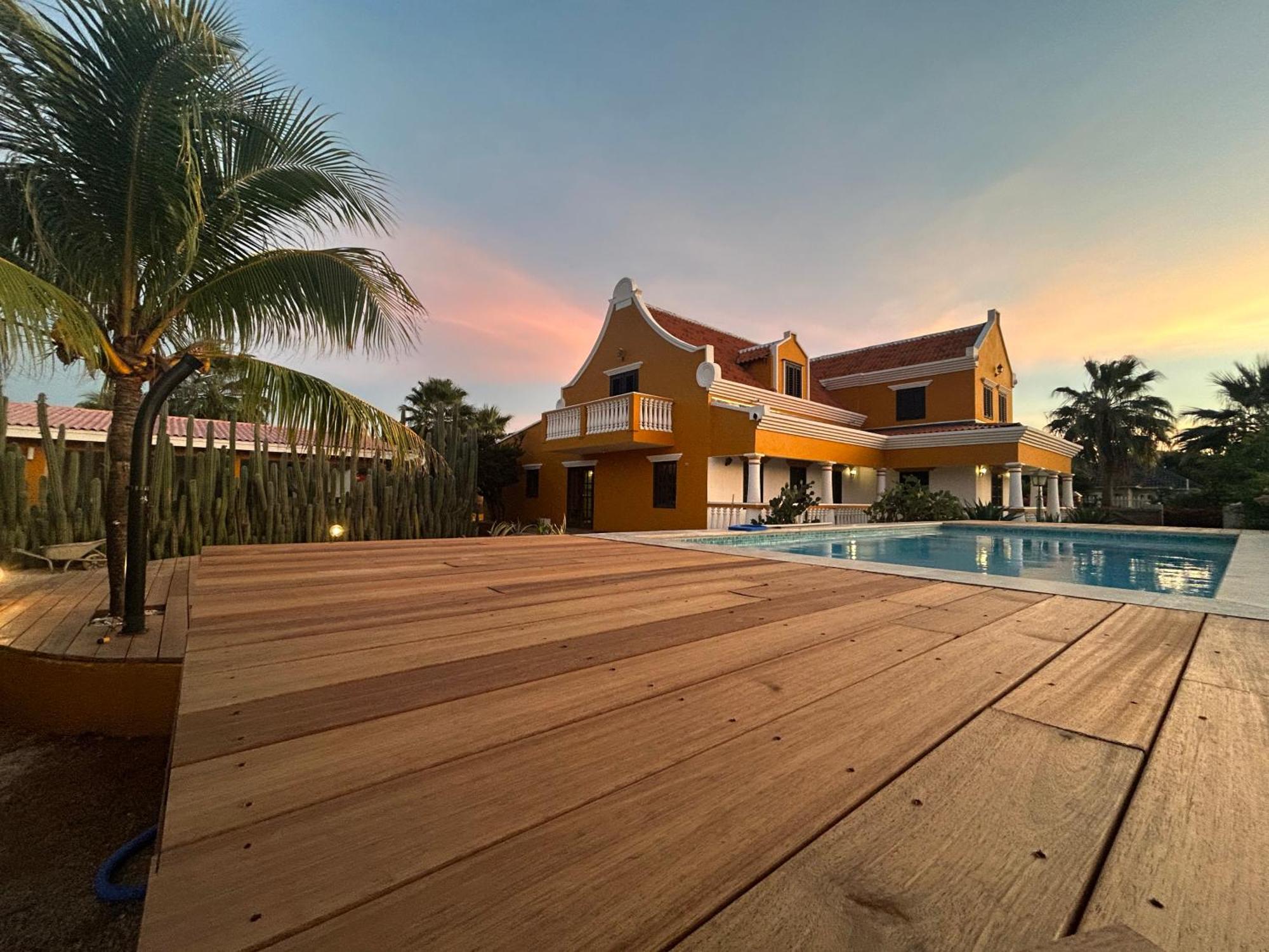 Landhuis Belnem Bonaire คราเลนไดค์ ภายนอก รูปภาพ